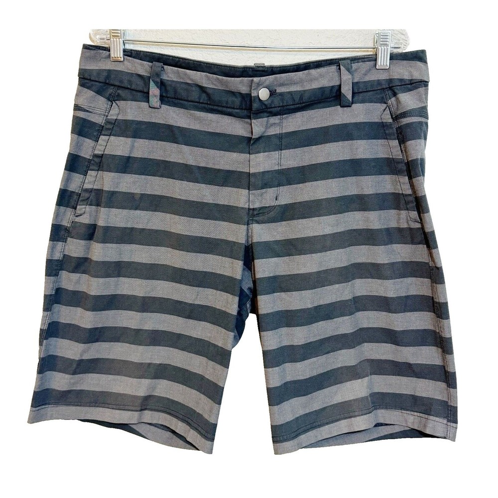 LULULEMON Mens Size 38 10.5" Flat Front Striped Casual Chino‎ Golf Shorts Gray